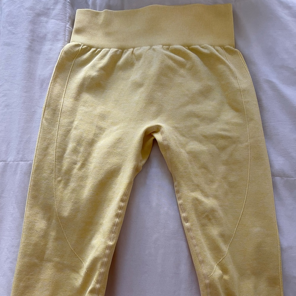 yellow gymshark leggings